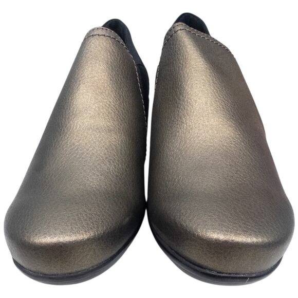 Clarks Emily Amelia Women's Bronze Metallic Casual Heels Shooties size 8.5 Wide - Picture 5 of 8